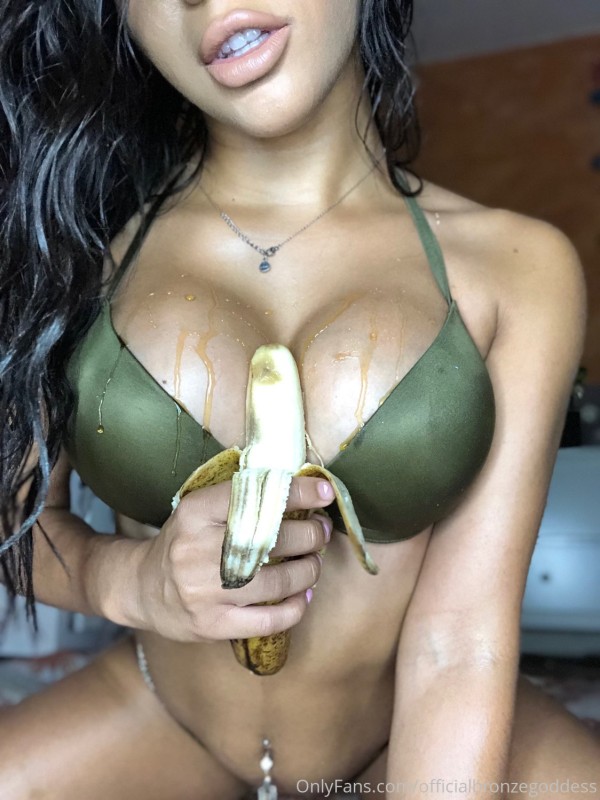 Bronzegoddess Nude Photos & Videos From Onlyfans For Free