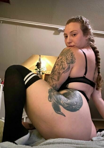 Pipermaepeach - Leaked Content With Photos & Vides From Mega Nz